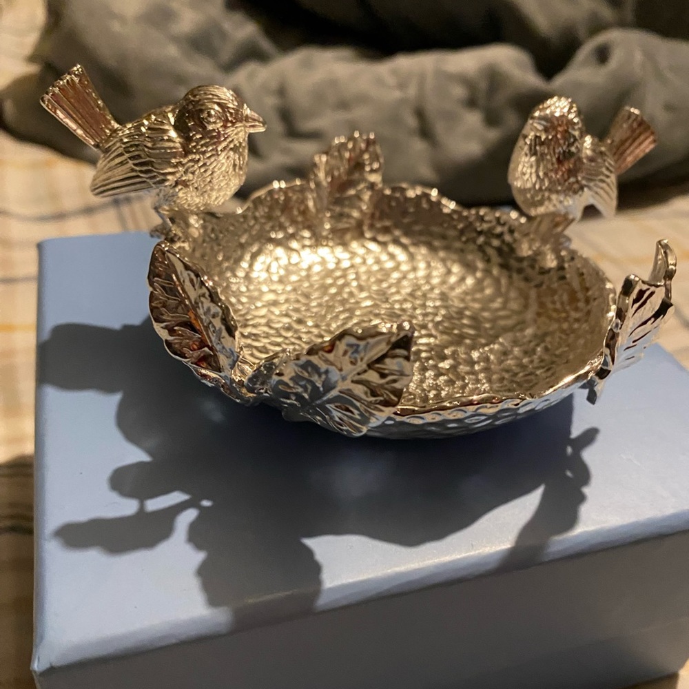 Newbridge Silverware Bird Ring Holder Trinket Dish